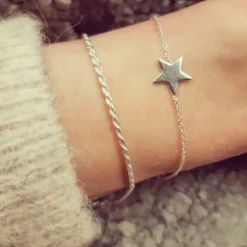 Armband med stjärna