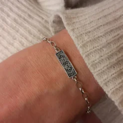 Krusbandsarmband mini oxiderat