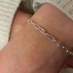 Silverarmband ovala spetsiga öglor äkta silver