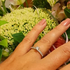 VIKA VG 18 KARAT LABBDIAMANTER